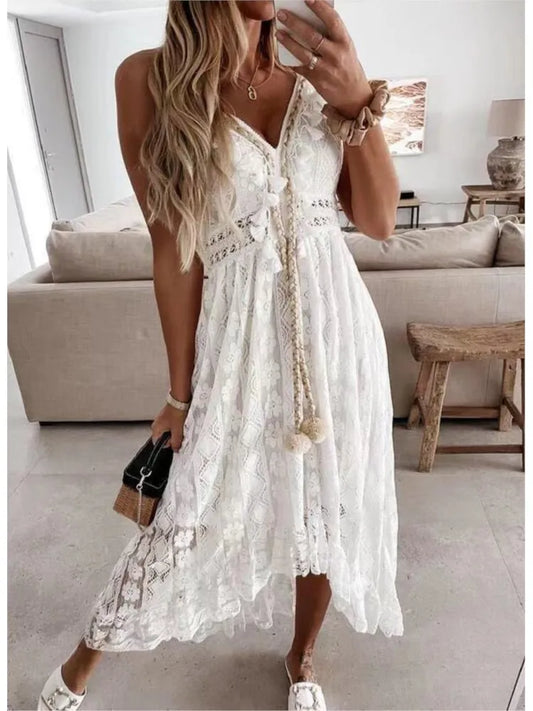 LILY LACE MAXI DRESS