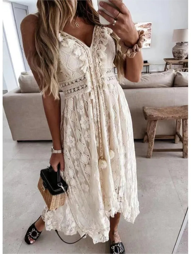 Lily Lace Maxi Dress